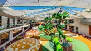 cornelia Cornie Kids World